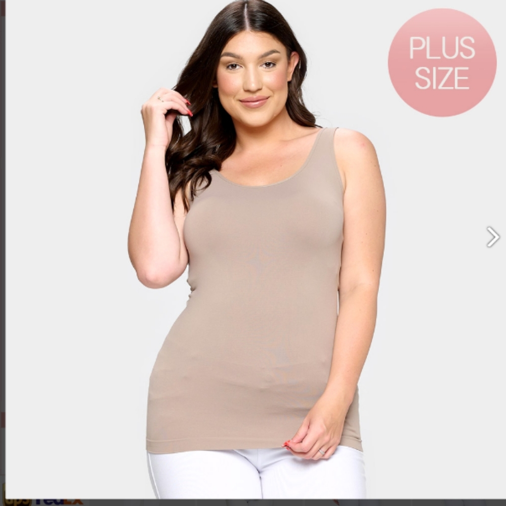 Plus size tank top - Picture 3 of 4